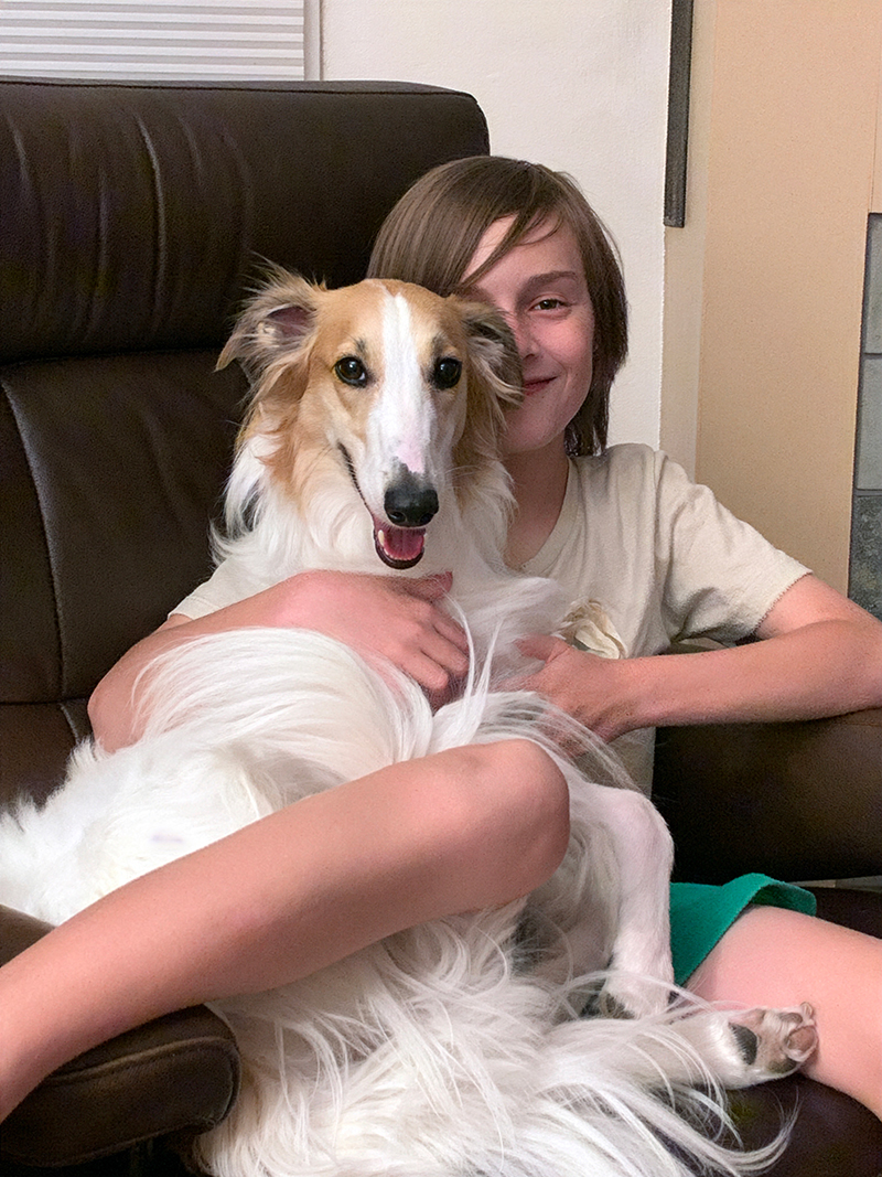 Magic cuddling with Kid